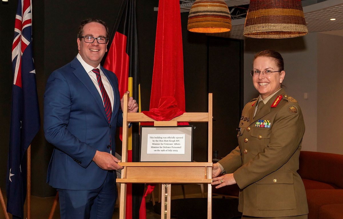 Minister for Veterans’ Affairs and Minister for Defence Personnel Matt Keogh and Chief of Personnel Lieutenant General Natasha Fox open the Melbourne ADF Careers office