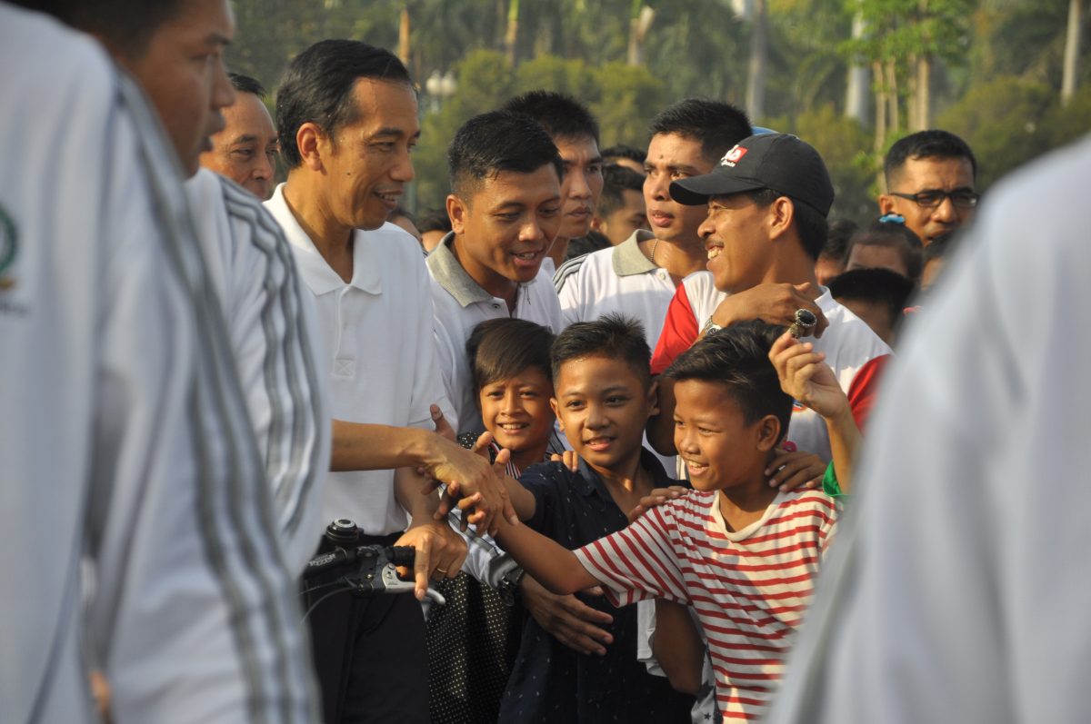 Joko Widodo with crows of supporters