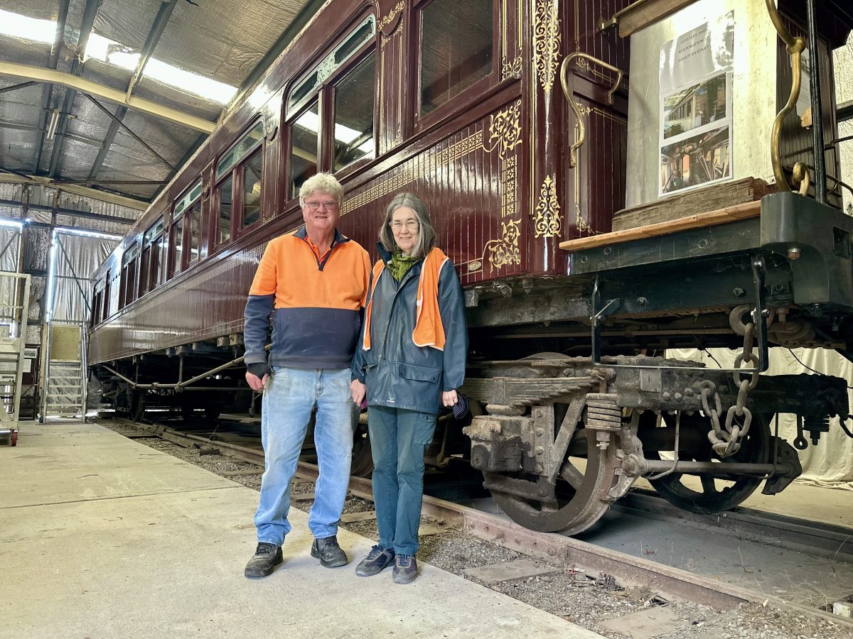 Heritage carriage