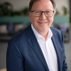 Dr Michael Holland
