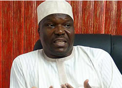 NIGERIA: PS call for less praise, more pay