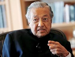 MALAYSIA: Call to ban politics in PS