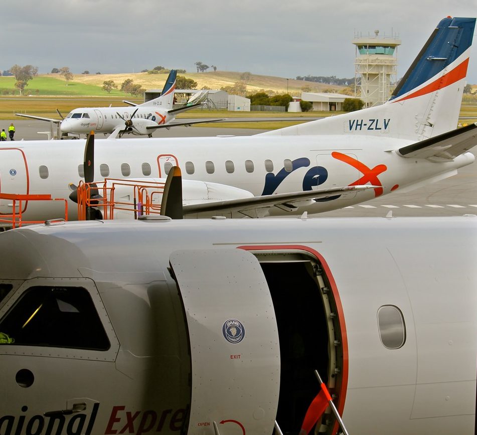 parked regional airline planes