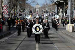 Melbourne hosts Melbourne ship crew