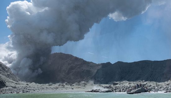PM commends PS response to White Island tragedy
