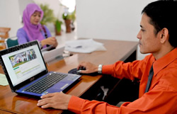 INDONESIA: Mixed reaction to speech curbs