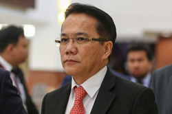 MALAYSIA: Official denies PS disloyalty