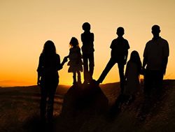 Helping hand for bushfire-affected students