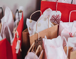 Kick the habit: How to break the holiday shopping spree