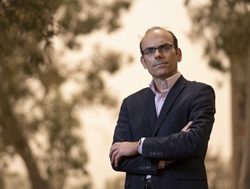 ANU calls for national smoke plan