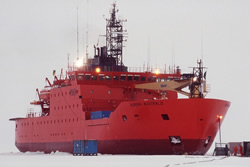 Icebreaker sets sail for final journey