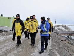 Antarctic team hot on isolation tips
