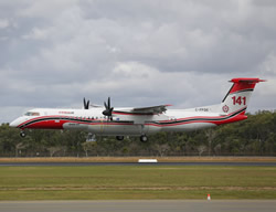 Water bomber splashes down for bushfires