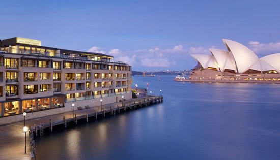 Australian luxury Qantas holiday packages