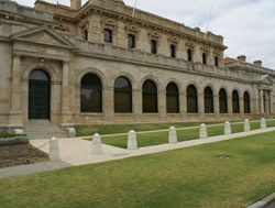 Parliament House locks onto heritage list