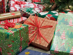 Holiday season prompts scam warnings