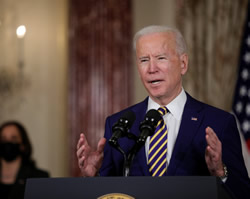 UNITED STATES: Biden promises better days for PS