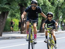 Survey finds Aussies as sports lovers