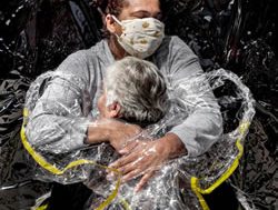Library shows world press photo winners