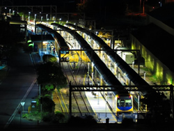 Railway opens gates to fencemakers