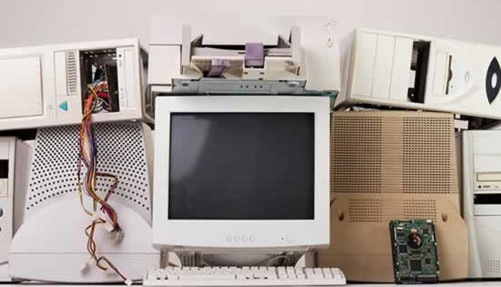 UNITED KINGDOM: Ancient IT costing billions