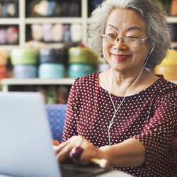 Seniors connecting with online courses