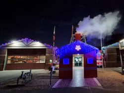 FRV warns to treat Christmas lights lightly
