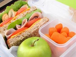 School parents play cool with healthy lunches