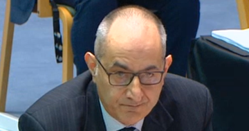 Home Affairs boss Pezzullo stood aside over texts to Liberal powerbroker