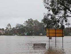 WA teams helping NSW with flood disaster