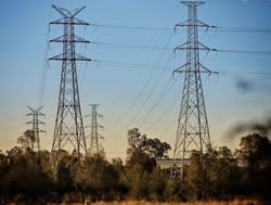 Commission aims power at electricity suppliers