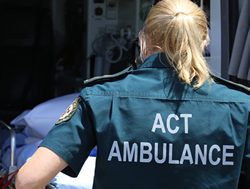 Paramedics join forces to save their ‘000’