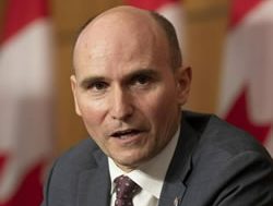 CANADA: Minister ends PS vaccine mandate