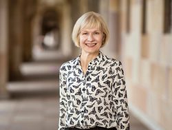 UQ to bring down learning barriers