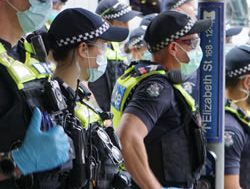 Audit finds police miss target on staff value