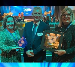 Prisoners’ track making plan wins top award