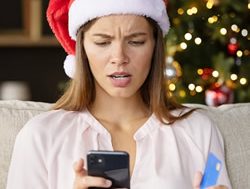 Christmas shoppers warned on cyber scams
