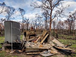 Heritage huts to be rebuilt after bushfire