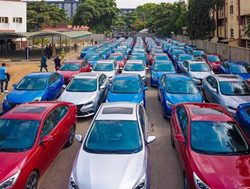 NIGERIA: Senior Public Servants lose their cars