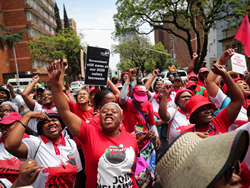 SOUTH AFRICA: Union to contest court’s strike ban