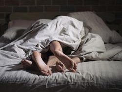 Women forgo orgasm when guy seems selfish in bed