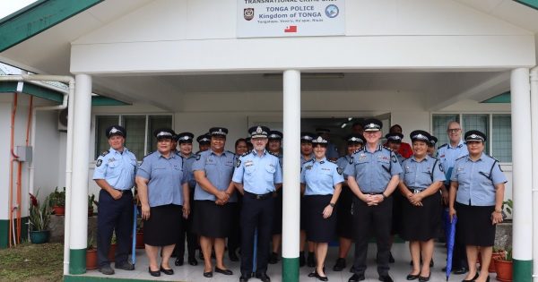 AFP police make friends in Tonga