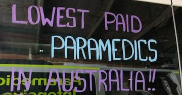 Illawarra paramedics join statewide registration boycott