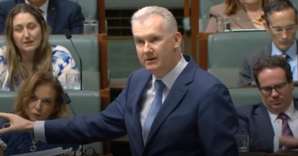 IR bill passes Lower House as Minerals Council-led coalition persists with ad campaign to strike it down