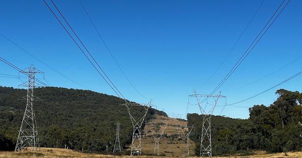 Victoria completes installation of bushfire-reducing powerline technology