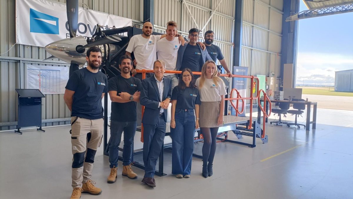 Group of workers with an electric plane motor/rotor