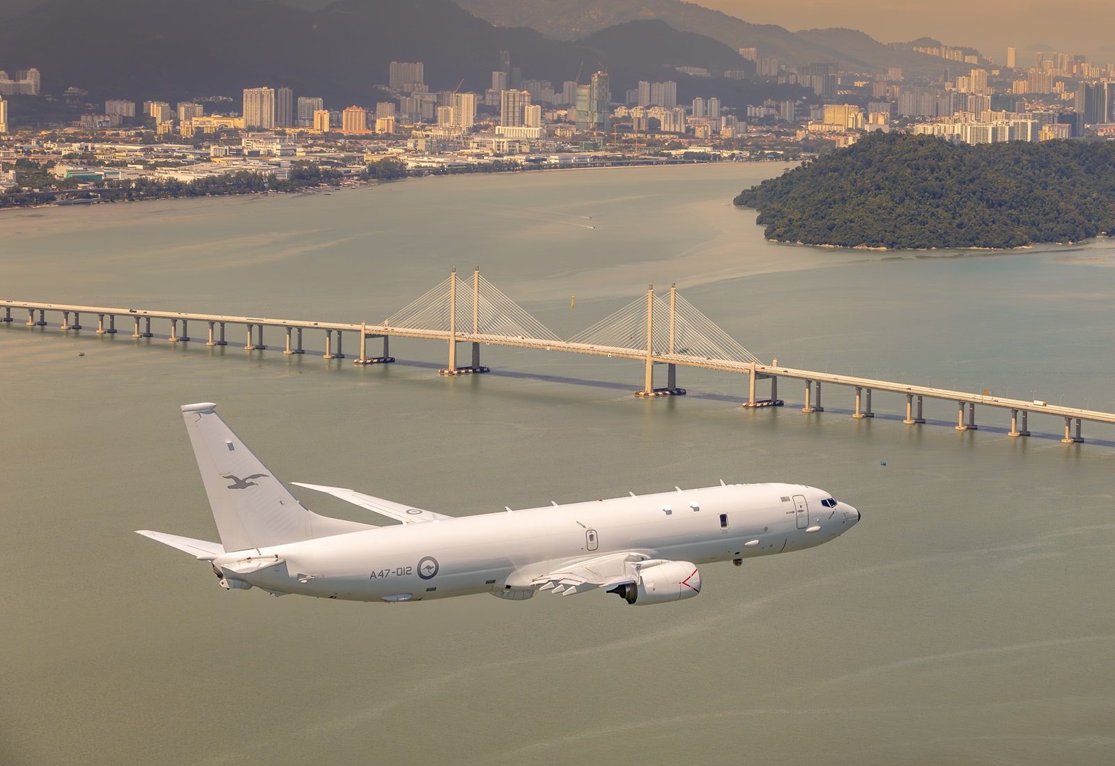 RAAF P-8A Poseidon maritime strike aircraft to receive major upgrade ...