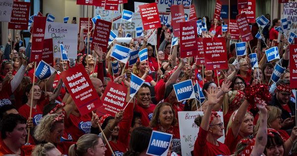 Victorian nurses and midwives reject in-principle agreement on EBA