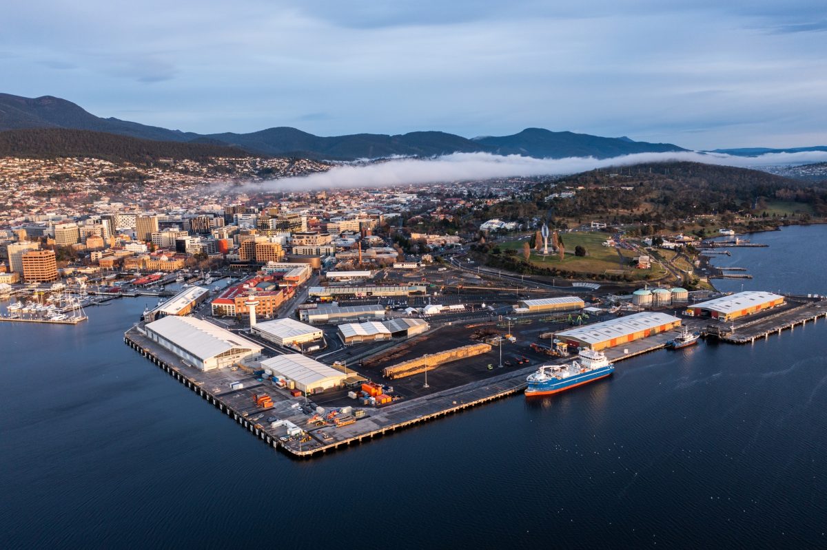 A landscape shot of the Macquarie Point Multipurpose Precinct in the morning.