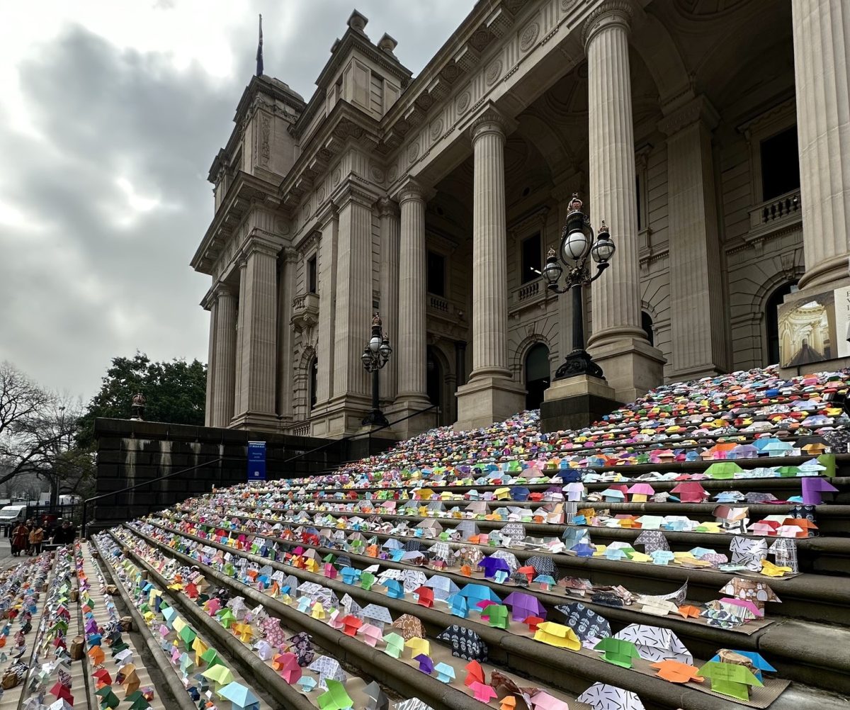 During Homelessness Week, the steps of Victoria's Parliament were covered in hundreds of origami houses as part of a call on the State and Federal governments to construct a minimum of 6000 new social houses annually and commit to a national decade-long plan to eradicate homelessness. 